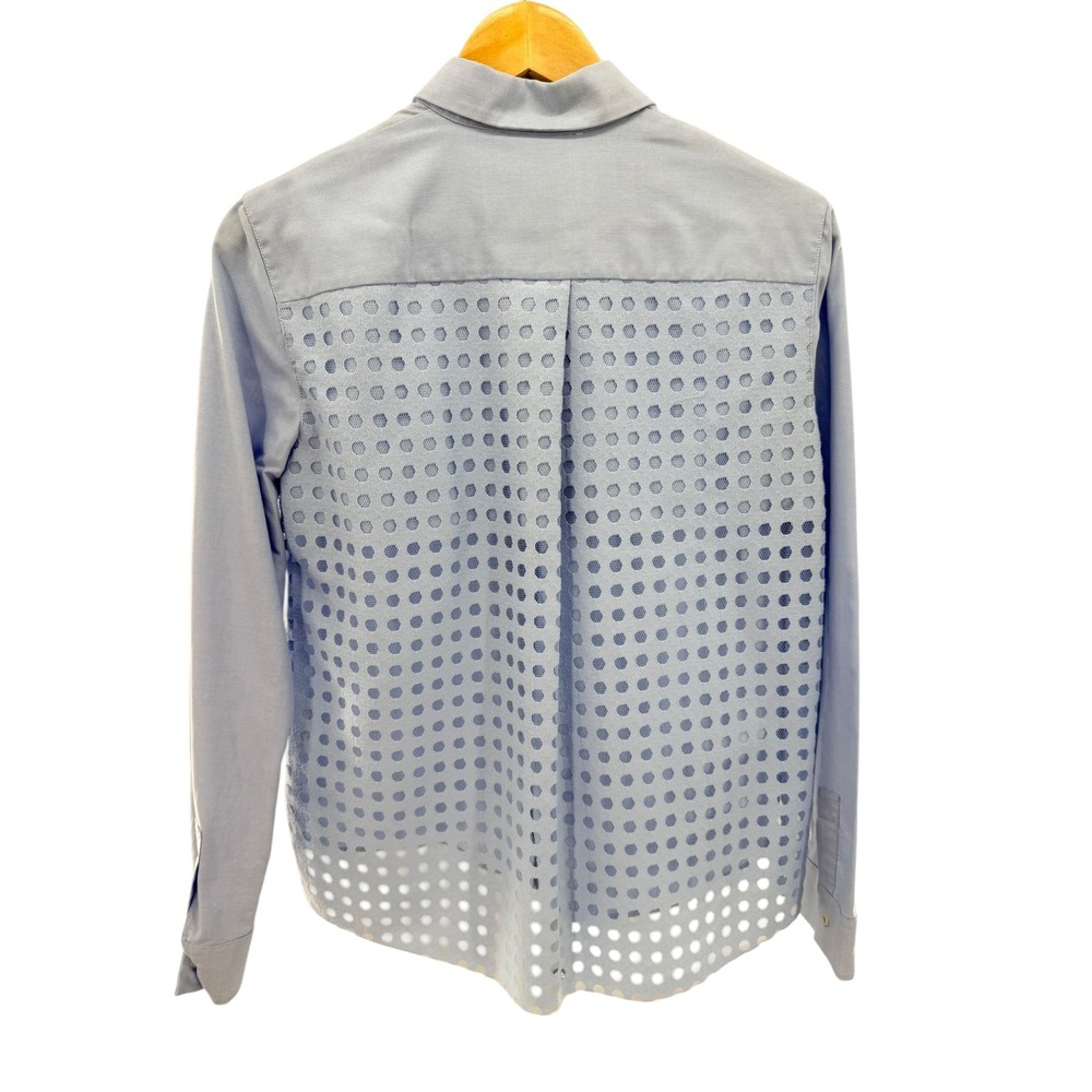 Akris Punto Womens Light Blue Cotton Eyelet Lace Back Button Down Shirt Size 6 - Picture 6 of 6